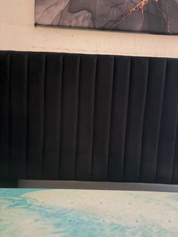 Black channel tunnel tufted bed frame/headborad