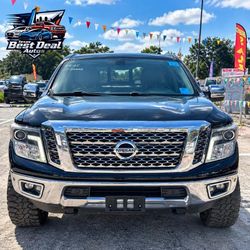 2017 Nissan TITAN XD Crew Cab