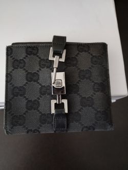 GUCCI
Monogram Piston Lock Compact Wallet Black