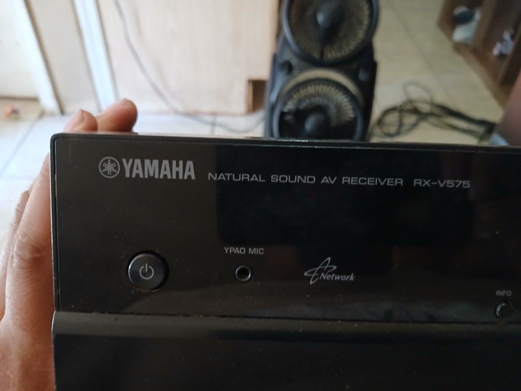 Yamaha Receiver 