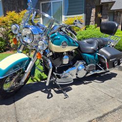 Harley Davidson 2009 Road King Classic, Original Owner, 22K Miles, Immaculate, $8600