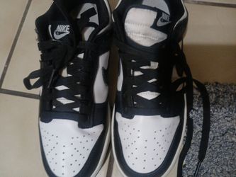 Men's low dunk size 8 nike