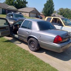 In Hand  Mustang Motor In It 150,000 Miles On It 