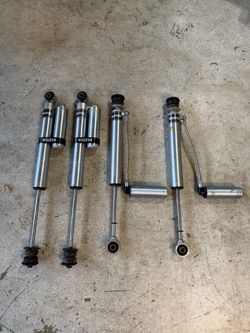 Bilstein 5160 Remote Reservoir Shocks – Ram 2500 4x4 – Set of 4