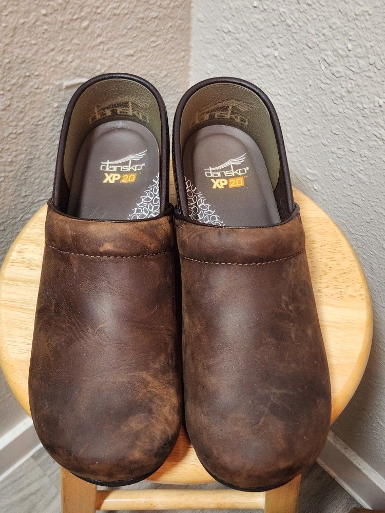 Dansko Mens Leather XP 2.0 Clogs-EU 44