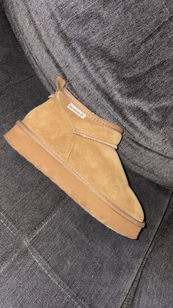 Women’s shoes