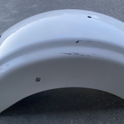 OEM Harley-Davidson Rear Fender White 2009 Roadglide 59702-09 