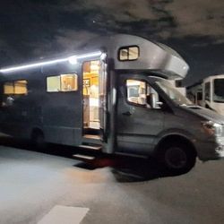 2018 Winnebago View 24J