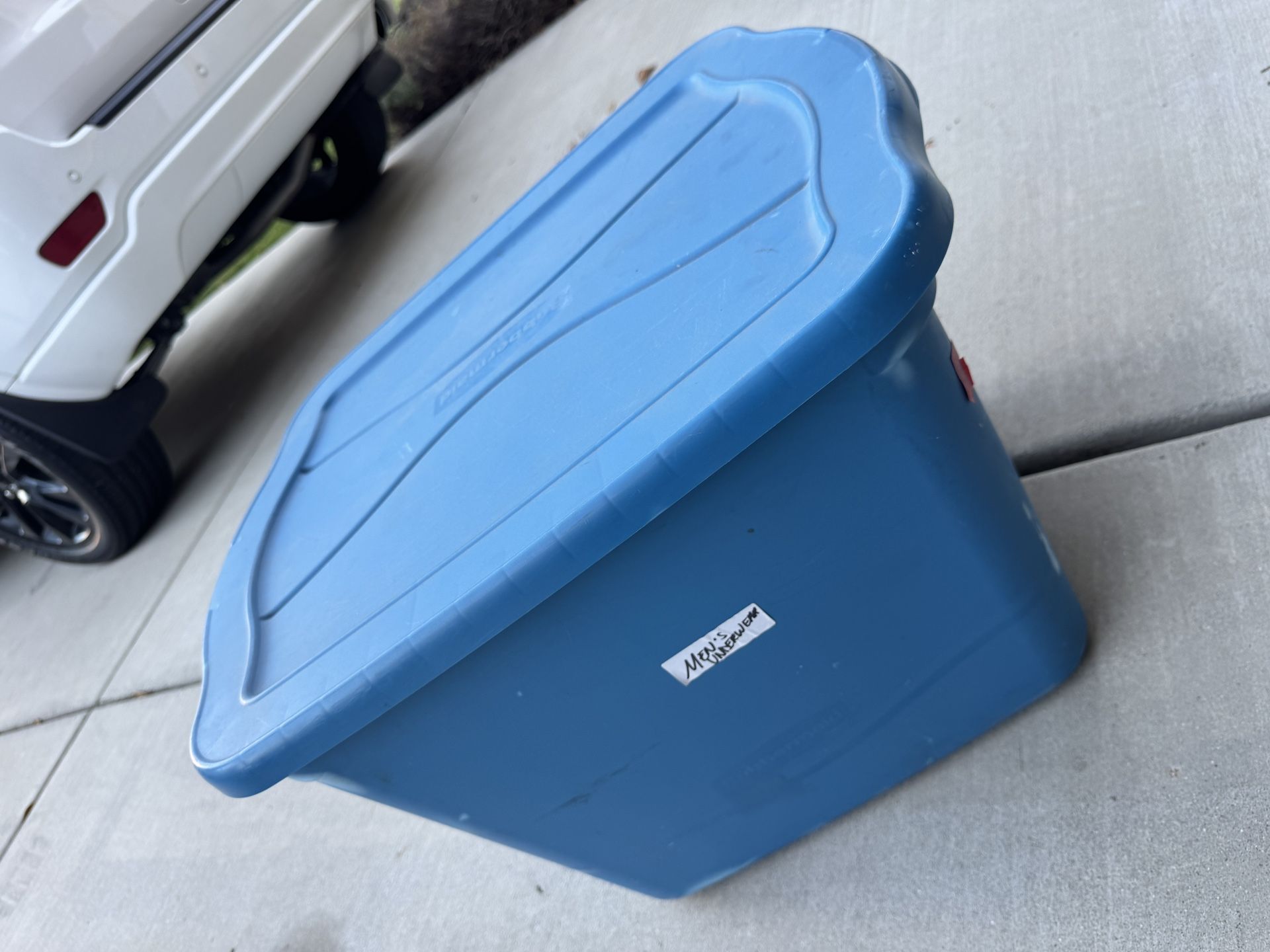 REorganize 20 Gallon Large Latch Tote