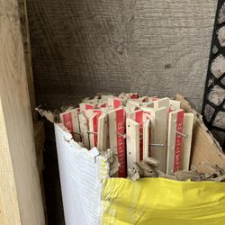 Beige blend carpet 8x12 padding and carpet hooks