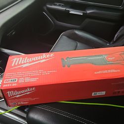 Milwaukee m18 sawzall brand new