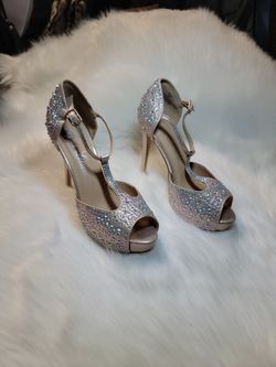 Iridescent Rhinestones Siletto