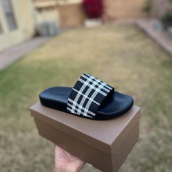 Burberry slides