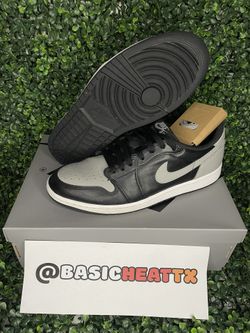 Size 10.5 Men - Jordan 1 Retro Low OG Shadow (2024)