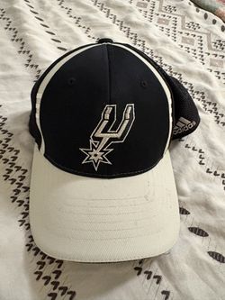San Antonio Spurs Youth Mesh Hat. $10