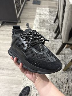 Versace chain reactions