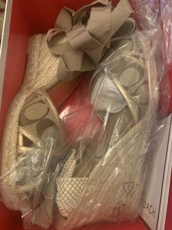 COACH OPEN TOE WEDGE SANDLE Size 9