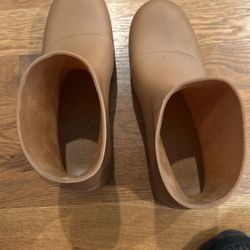 Bottega Veneta  Puddle Boots / Light Brown / Size 13