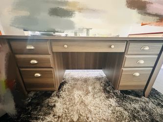 Sauder Shoal Creek Executive Desk