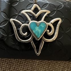 Classic Sterling Silver Turquaze Pendent