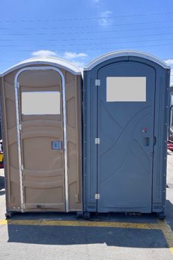 Portable Restroom/ Luxury Portable Restroom