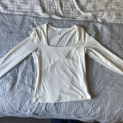 H&M Women’s Top Size Small 