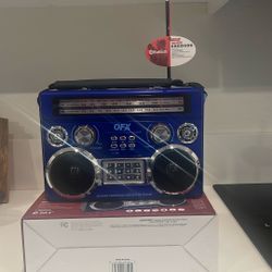 Bluetooth Speaker QFX And Radio