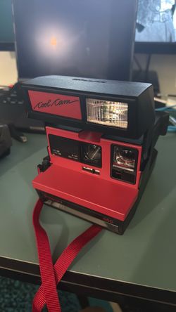 Polaroid Cool Cam Red and Black made in UK