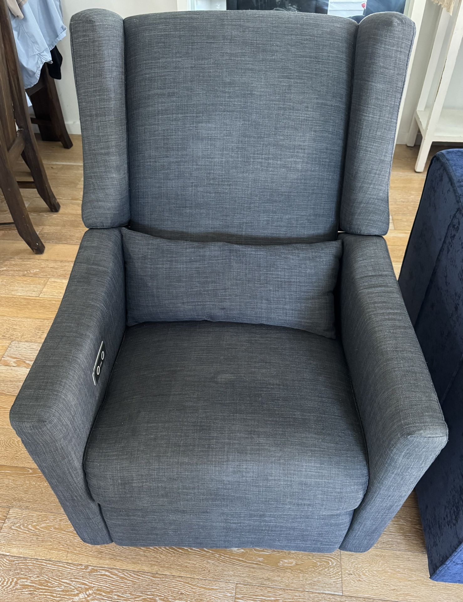 Babyletto Kiwi Glider Power Recliner With USB 