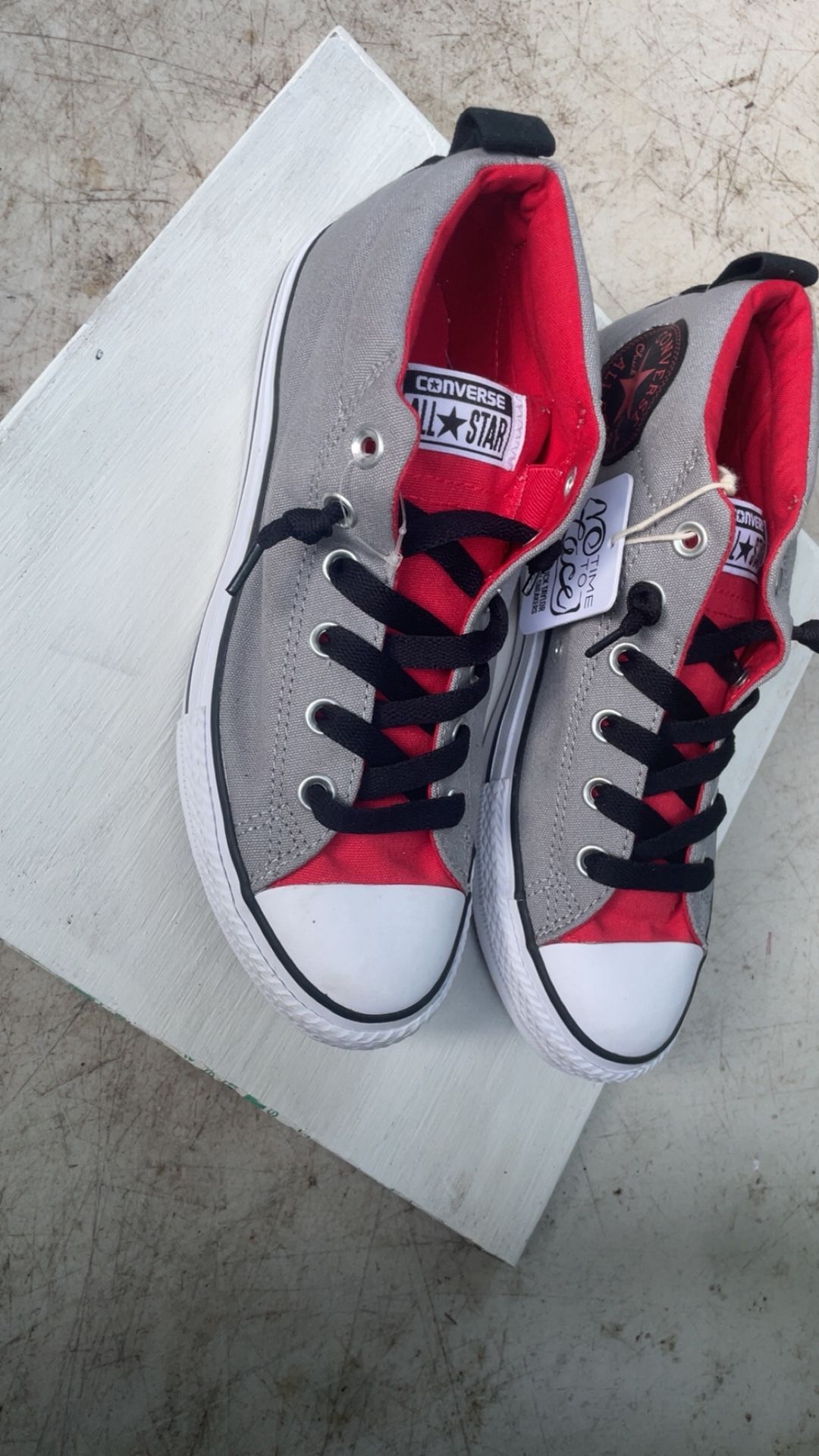 Converse Size 6