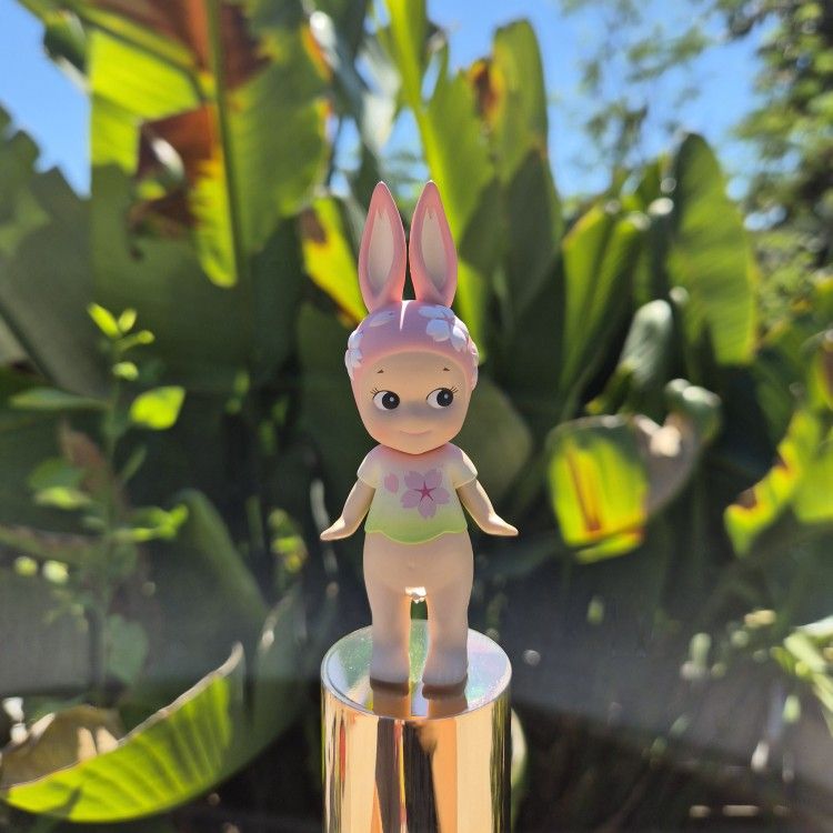Sonny Angel Cerry Blossom ( Peaceful Spring) - Bunny