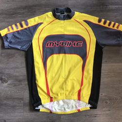 Cycling Jersey - Medium 