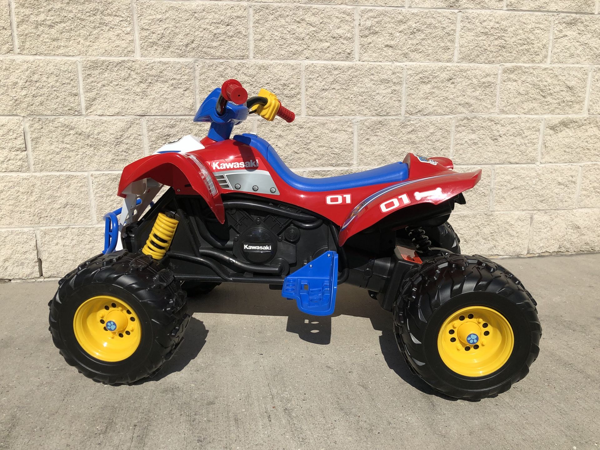 Power Wheels PAW Patrol Kawasaki KFX 12V Battery-Powered Ride-On