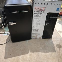 New Retro Mini Refrigerator in Black 