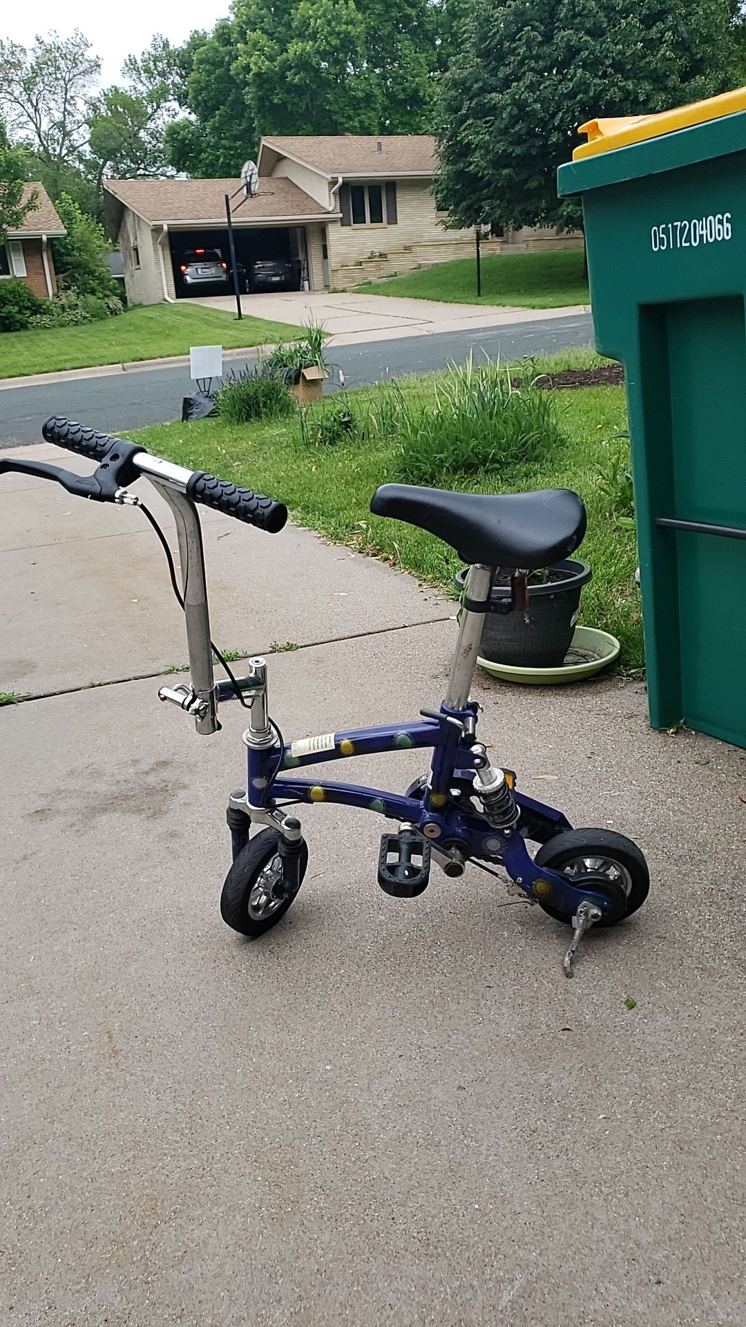 Foldable kids bike