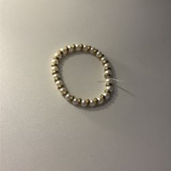 beaded bracelet