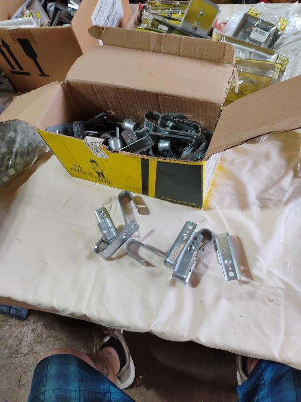 Cable Hangers 3/4