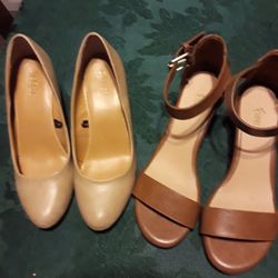 Selling two pairs of heels size 6 in very good condition worn one time only asking 25 dollars for both