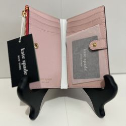 Discontinue Kate Spade Bifold Wallet