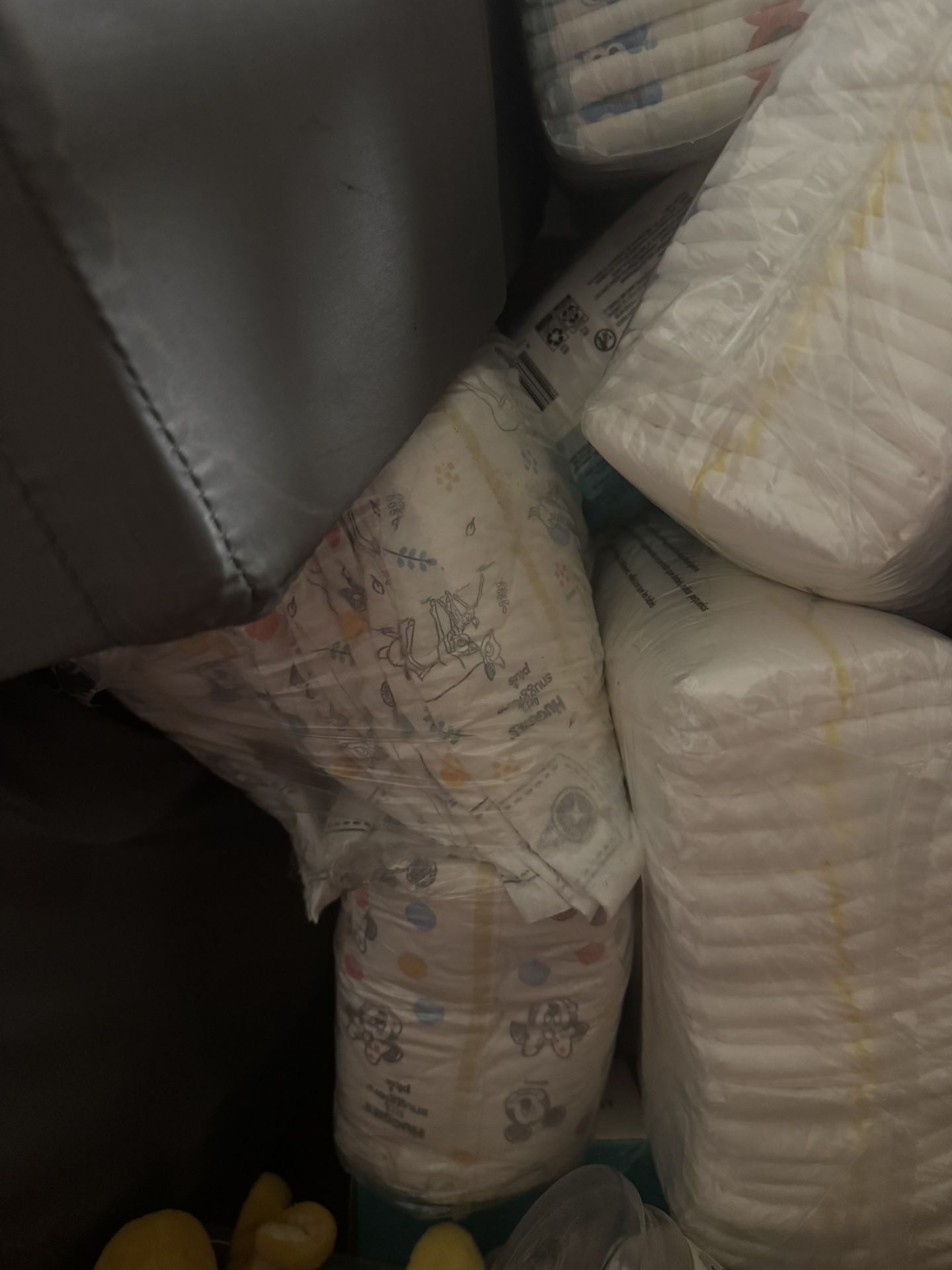 Free Size 1 Huggies Diapers