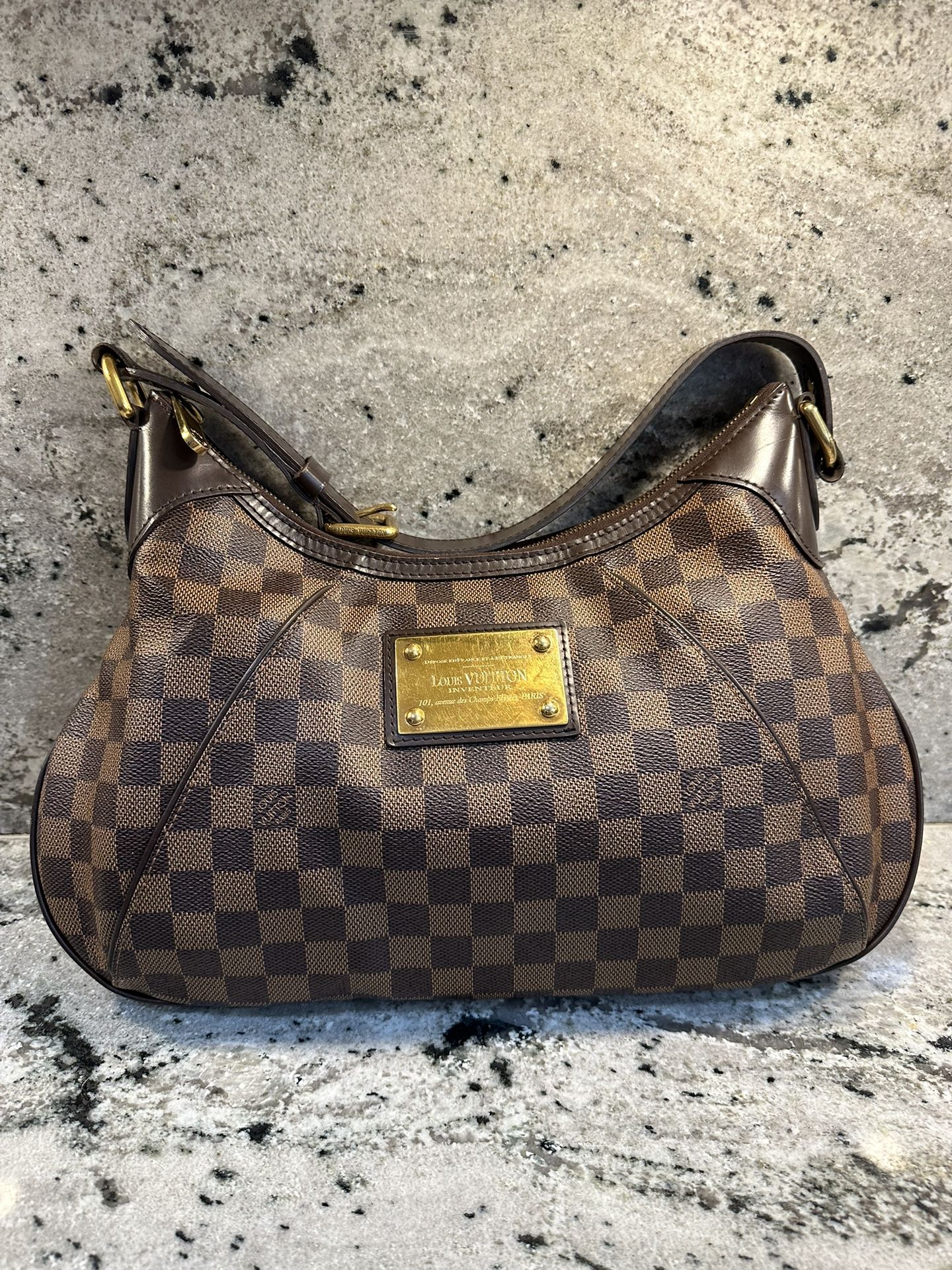 Authentic LV Thames Damier GM