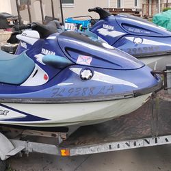 His And Hers Yamaha Waverunners 800&1200