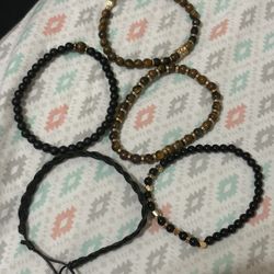 SET OF 5 BRACELETS (UNISEX)