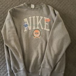 Nike Sweater