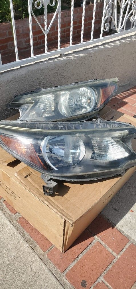2014 HONDA CRV headlight