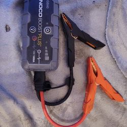 !!!! LIKE NEW NOCO BOOST PLUS JUMPER BATTERY PACK 