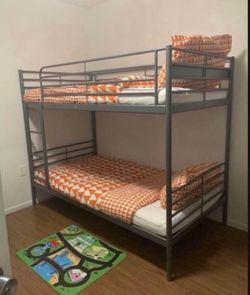 Bunk bed