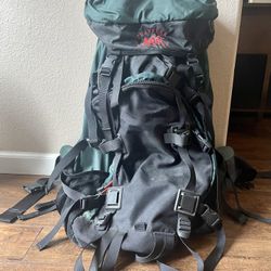 Grove bunch frame backpack hotsell