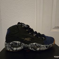 Allen Iverson - Reebok Question Mid Basketball Shoes