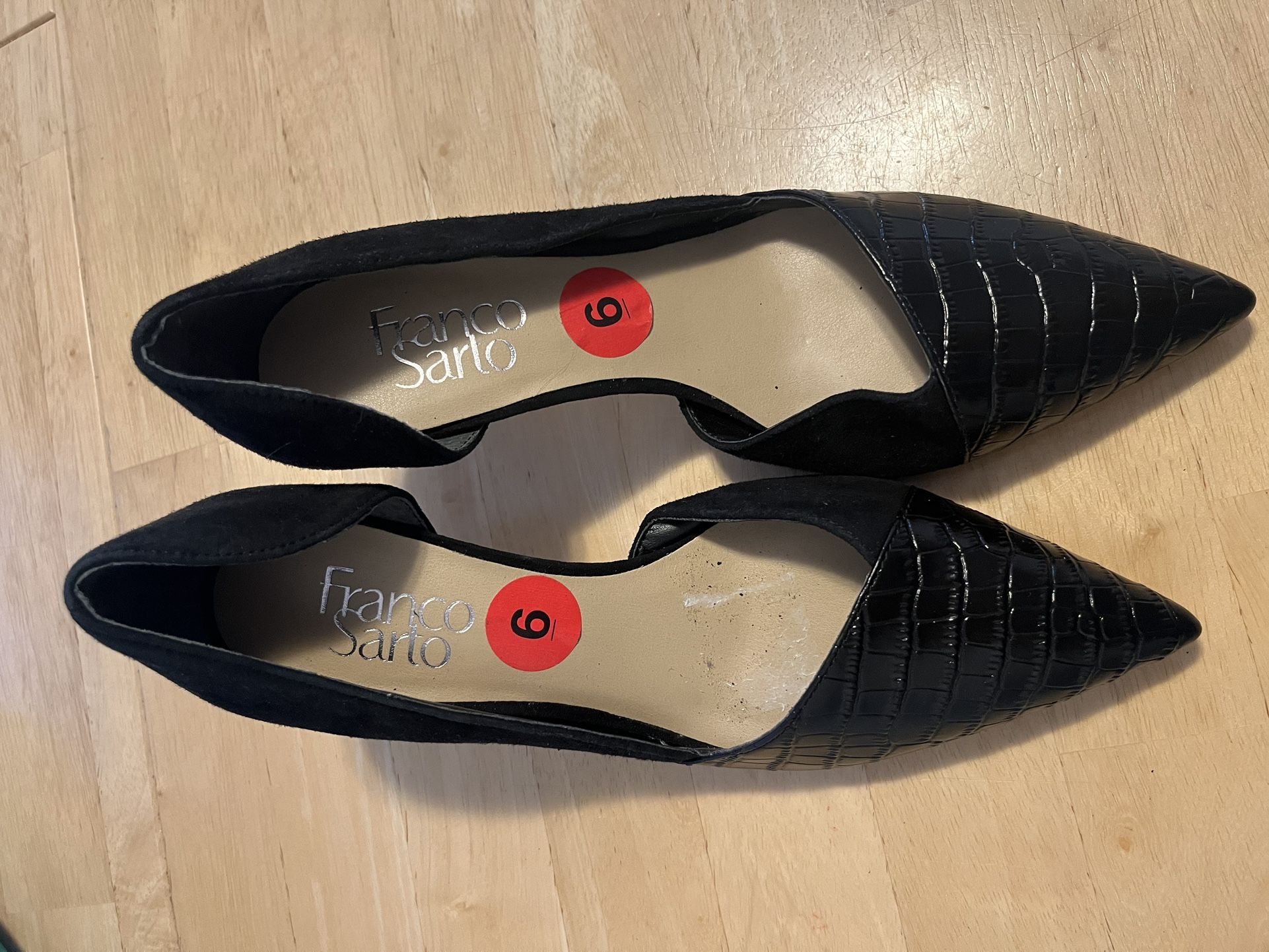 Black Shoes